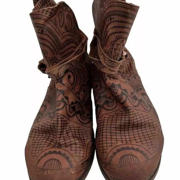 Free People Tooled Design Henna Boots EU39 (US 8)  Ankle - Rare Find - Picture 5 of 8